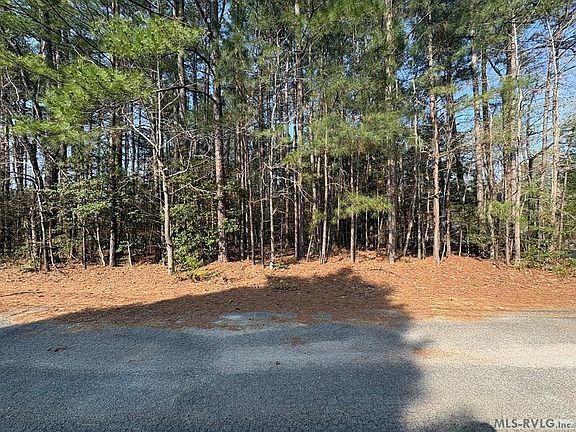 2nd image of 26 Locust Dr