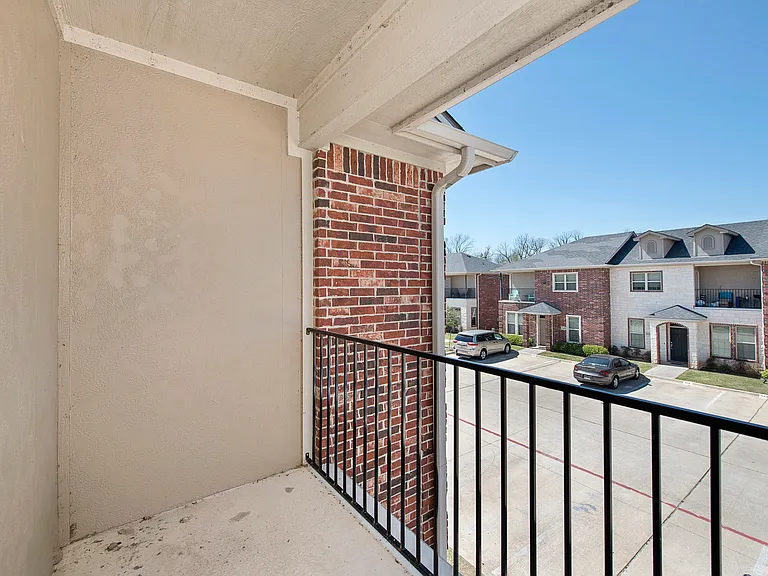 534 Forest Dr — Photo 9
