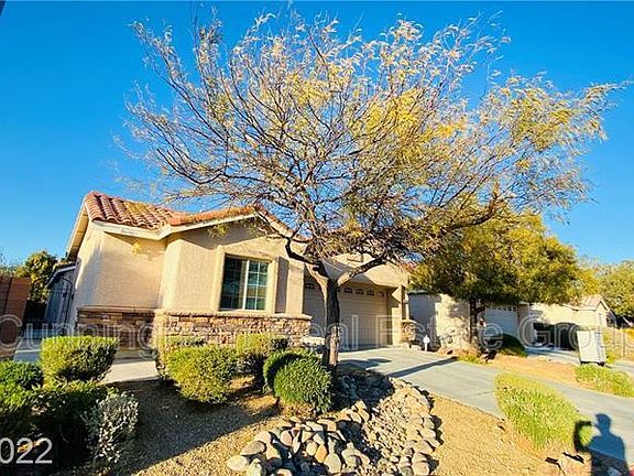 3rd image of 4452 Meadowlark Wing Way