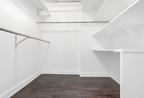 Rented by essential NEW YORK Real Estate | media 29