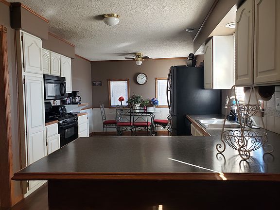 3rd image of 720 S Grand Ave