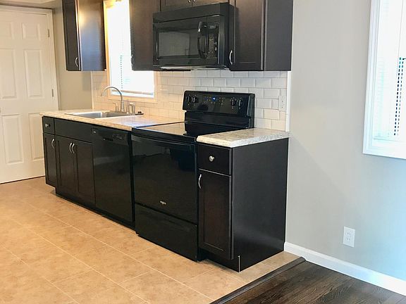3rd image of 11210 Behr Dr