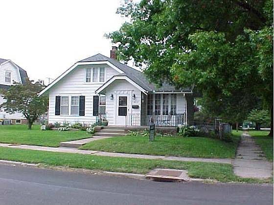 1st image of 2837 Seneca St