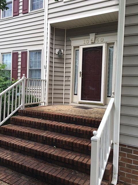 1st image of 10660 Anna Marie Dr