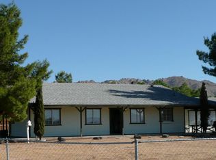 22858 El Centro Rd, Apple Valley, CA 92307