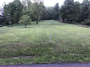 107 Henry Harris Rd, Westmoreland, TN 37186