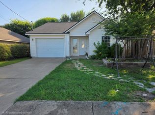 121 Amelia Ct, Kerrville, TX 78028