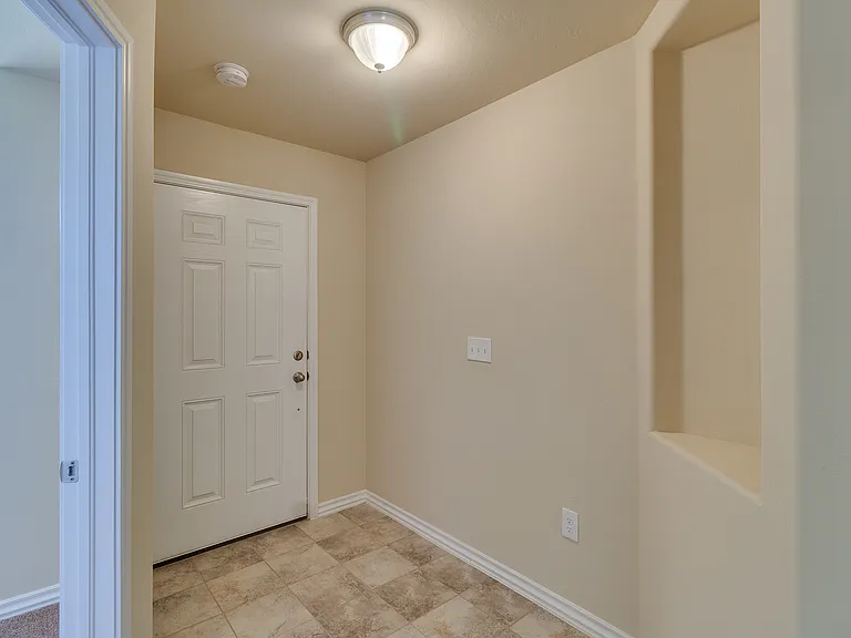 7336 NW 148th St — Photo 15