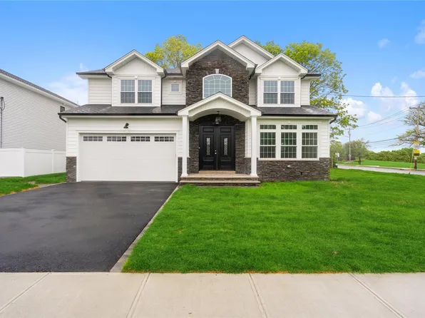 2923 Beltagh Avenue, Wantagh, NY 11793