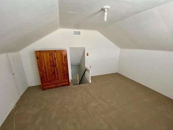 2nd image of 55 San Pascual St