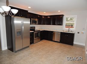 2nd image of 103 S Brown St