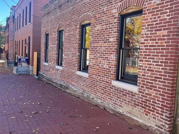 1038 Geyer Ave, Saint Louis, MO 63104