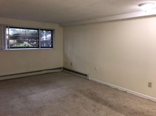22 Lincoln St #3, Newton Highlands, MA 02461