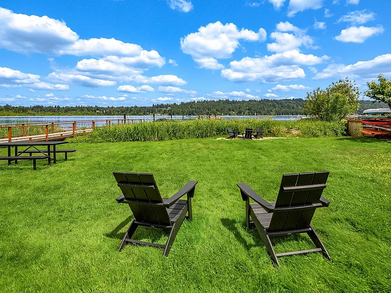 4214 W Lake Sammamish Pkwy NE #301 — Photo 9