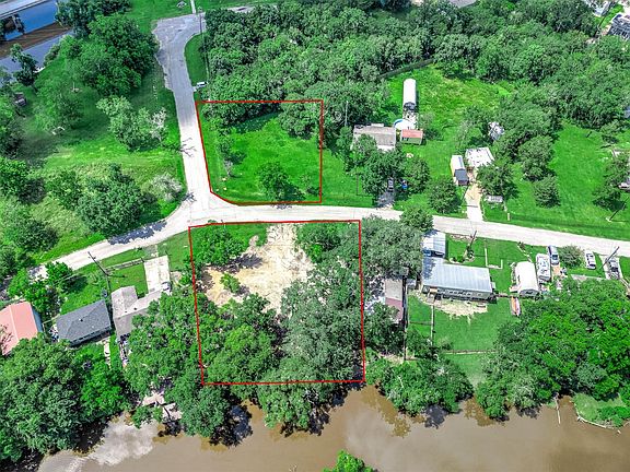 2nd image of 335 & 339 Treasure Dr Lot 28-29-19