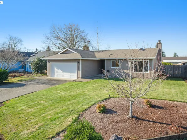 913 S Fir Ct, Canby, OR 97013