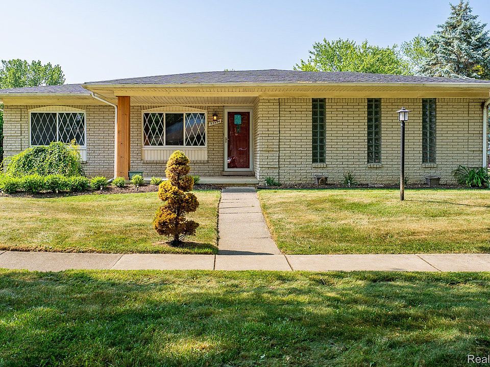 1st image of 53954 Kirk Ct