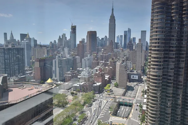 Rented by Luxury Habitat | media 4