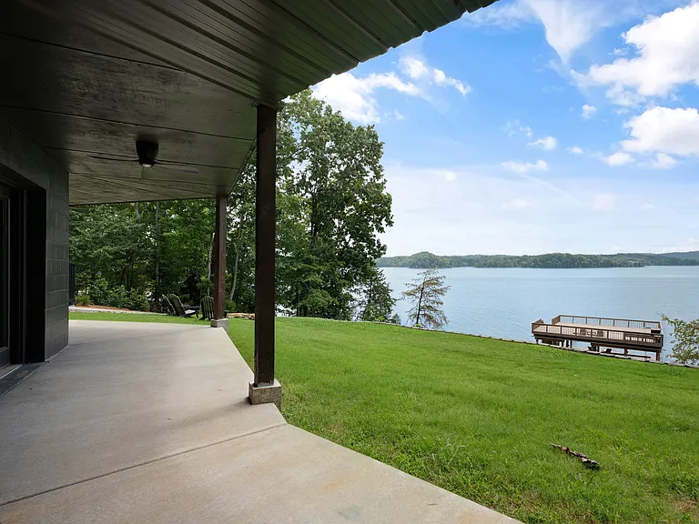 135 Nancy Point — Photo 45