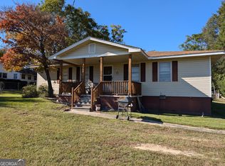 4371 Guthrie Cemetery Rd, Loganville, GA 30052