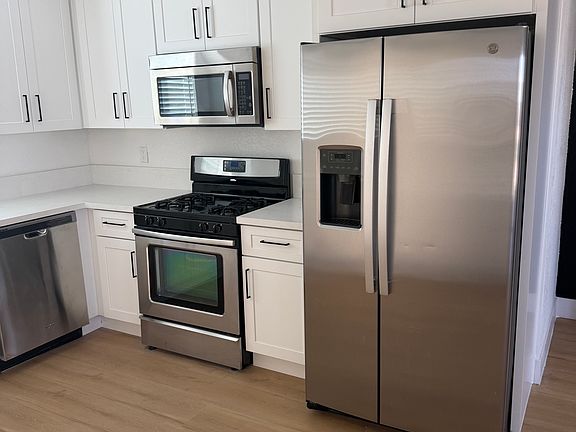 4th image of 6993 Royal Meadow Pl