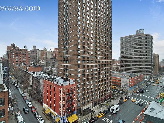 5th image of 200 E 94th St APT 914