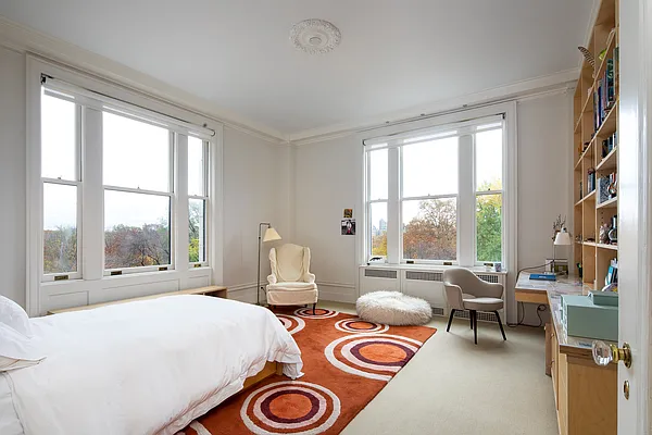 Sold by Corcoran | media 23