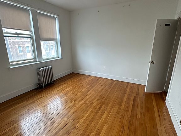 3rd image of 20 Colborne Rd #6