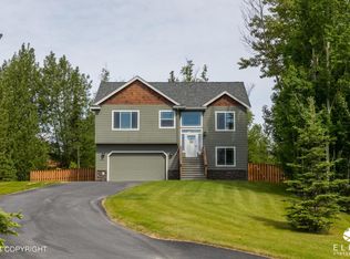 10931 E Equestrian St, Palmer, AK 99645