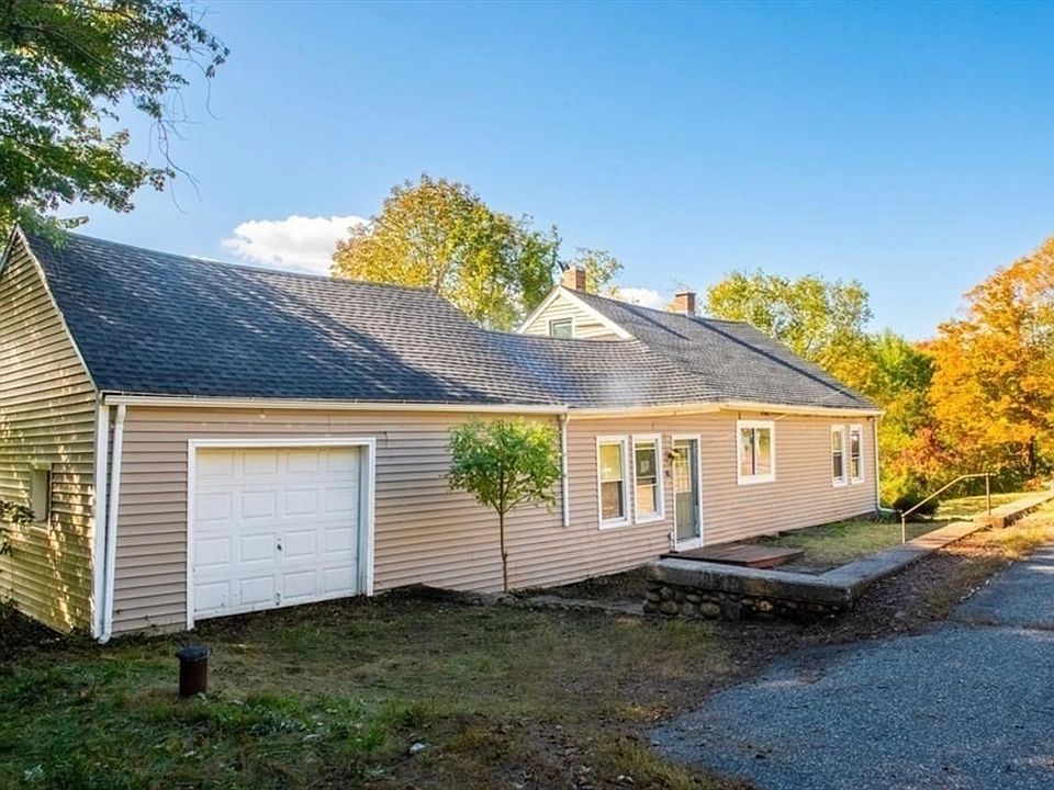 2nd image of 38 Sturbridge Rd