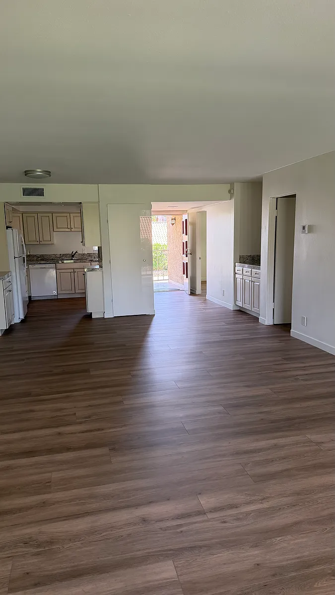 Building Photo - 46355 Portola Ave #C