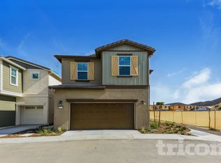 29412 Cumaru Ct, Winchester, CA 92596