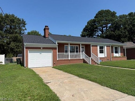 4th image of 311 Lake Dr