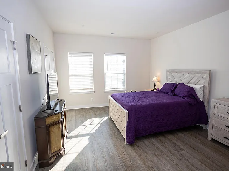9926 New Pointe Dr — Photo 21