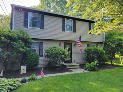 36 Arcadia Dr, North Kingstown, RI, 02852