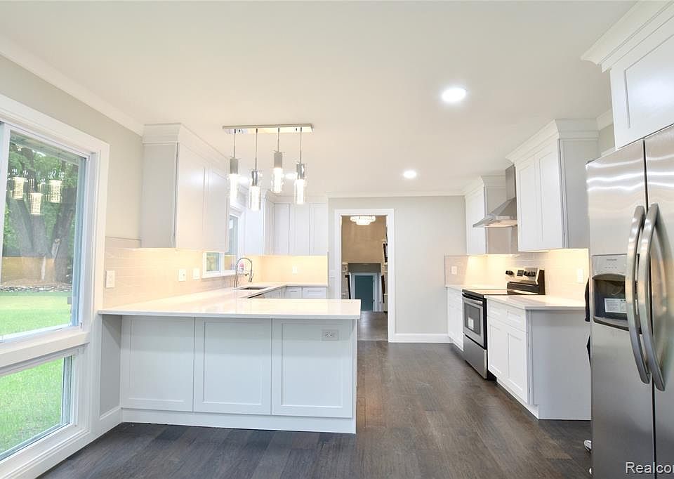 2nd image of 3350 Adams Rd #101