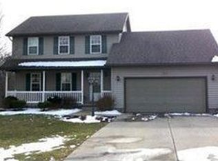 3324 Meanderwood Dr, Canfield, OH