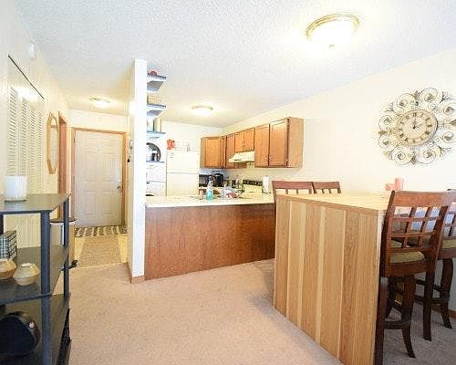 Dining/Kitchen