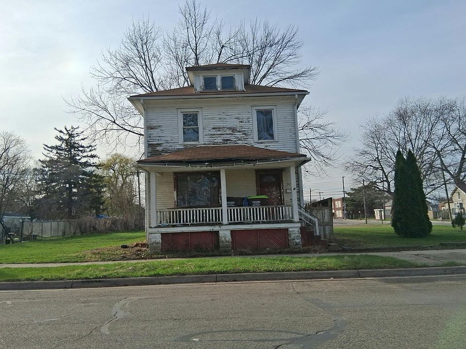 1st image of 304 Winchester St