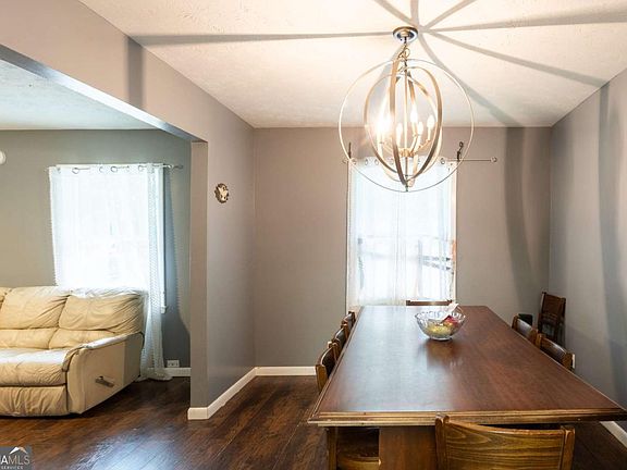 4th image of 1535 Flat Shoals Rd SW