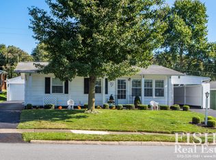 1526 Country Club Ln, Williamsport, PA 17701