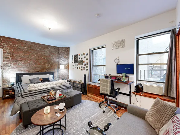 200 West 85th Street image 1 of 10