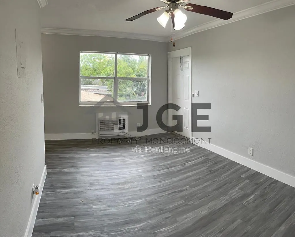 1 bed, 1.0 bath, $1,600 — Photo 4