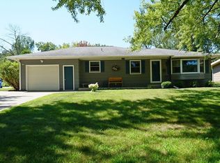 303 L St, Charles City, IA 50616