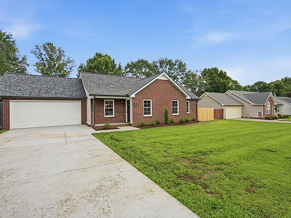 5th image of 2814 Wellington Pl