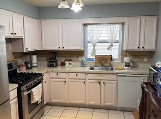 121 Chadwick Ave, Newark, NJ