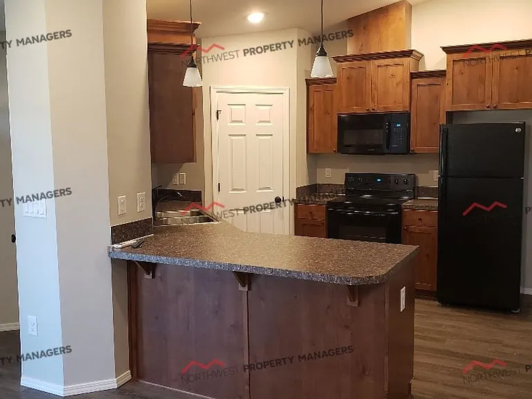 52-54 Godfrey Rd — Photo 26