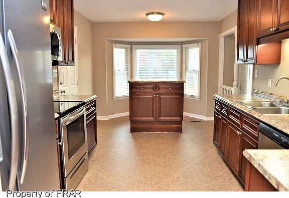 4th image of 7007 Medway Ct