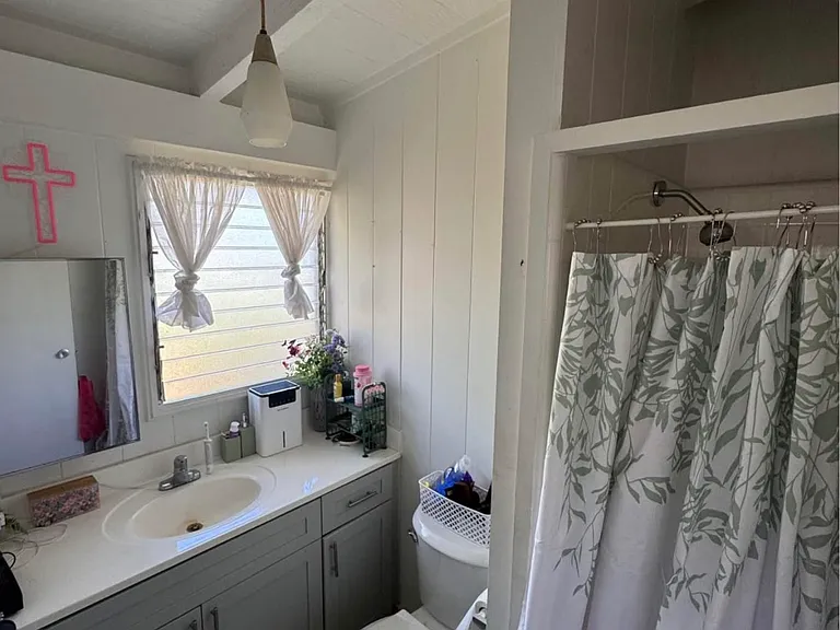 909 Aipo St — Photo 2