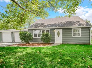 739 Fremont Rd, Valparaiso, IN 46385